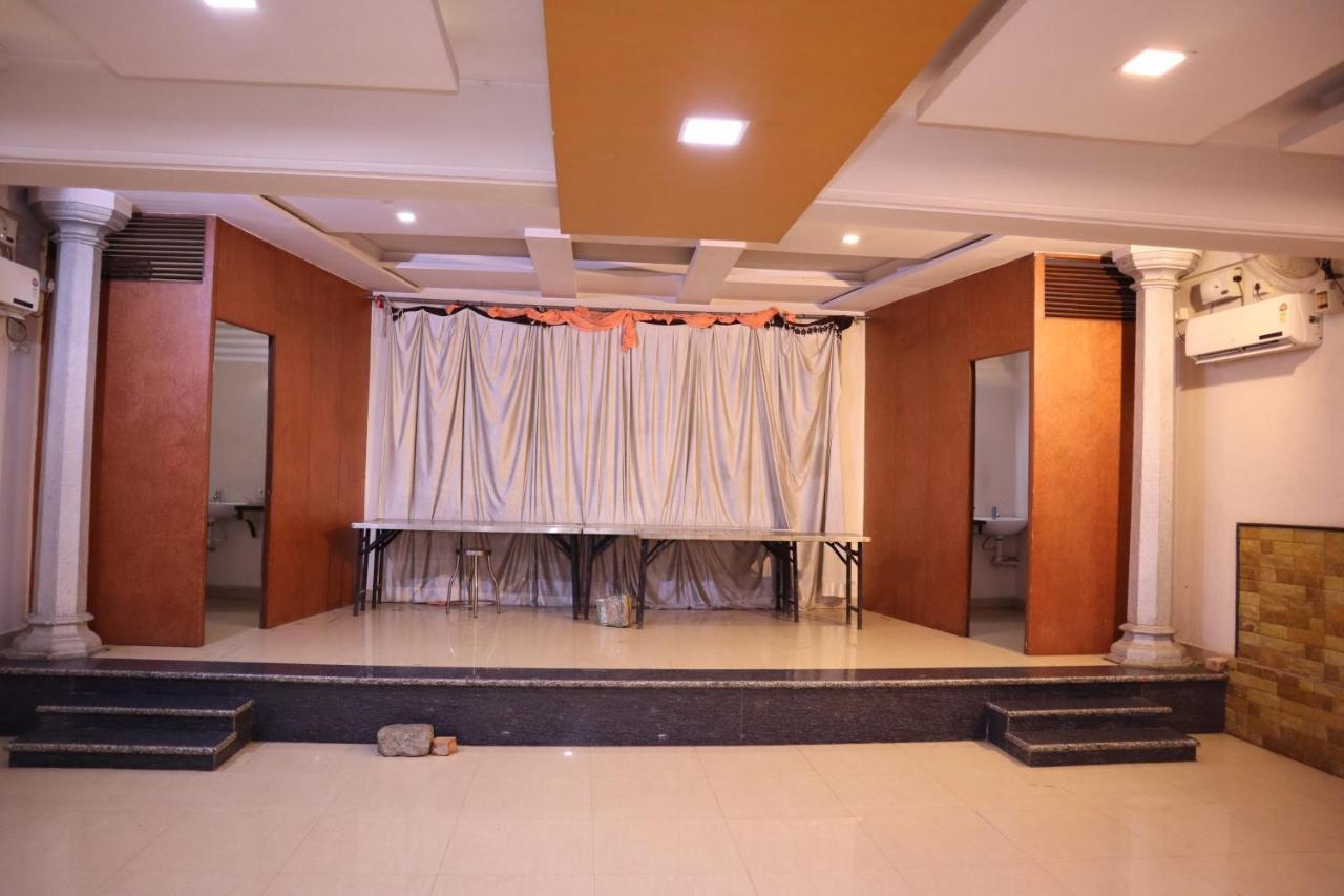 Smilestay Bns Lodge Bangalore Dış mekan fotoğraf