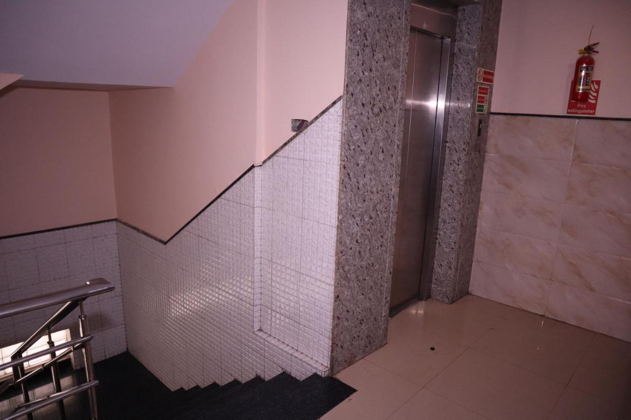Smilestay Bns Lodge Bangalore Dış mekan fotoğraf