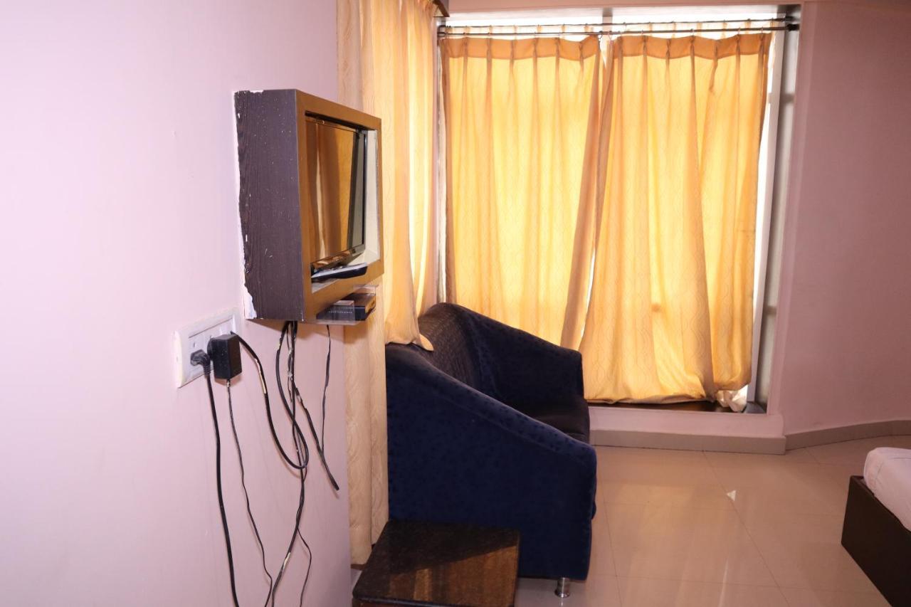 Smilestay Bns Lodge Bangalore Dış mekan fotoğraf
