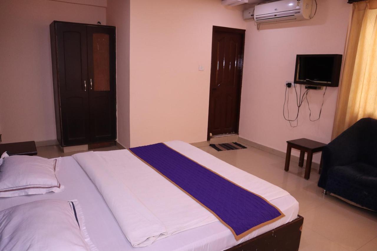 Smilestay Bns Lodge Bangalore Dış mekan fotoğraf
