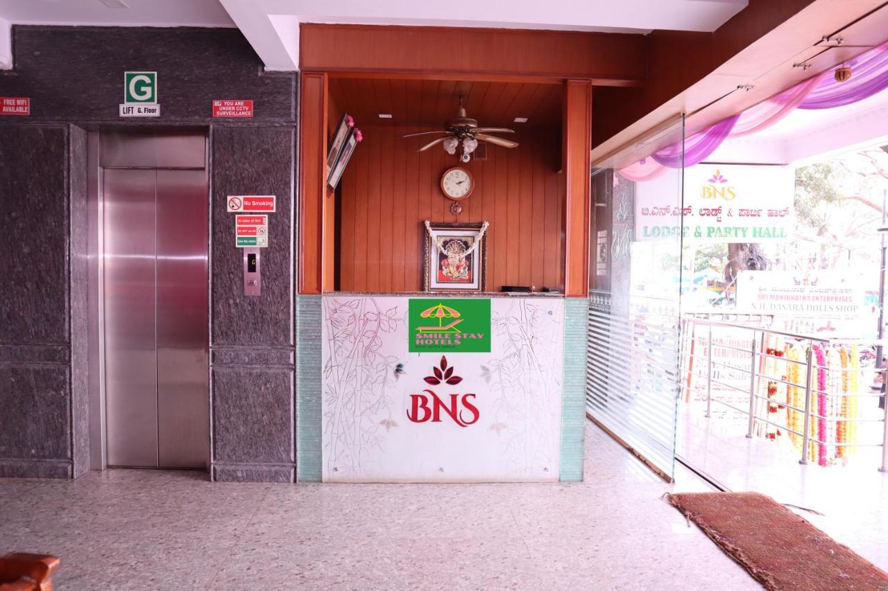 Smilestay Bns Lodge Bangalore Dış mekan fotoğraf