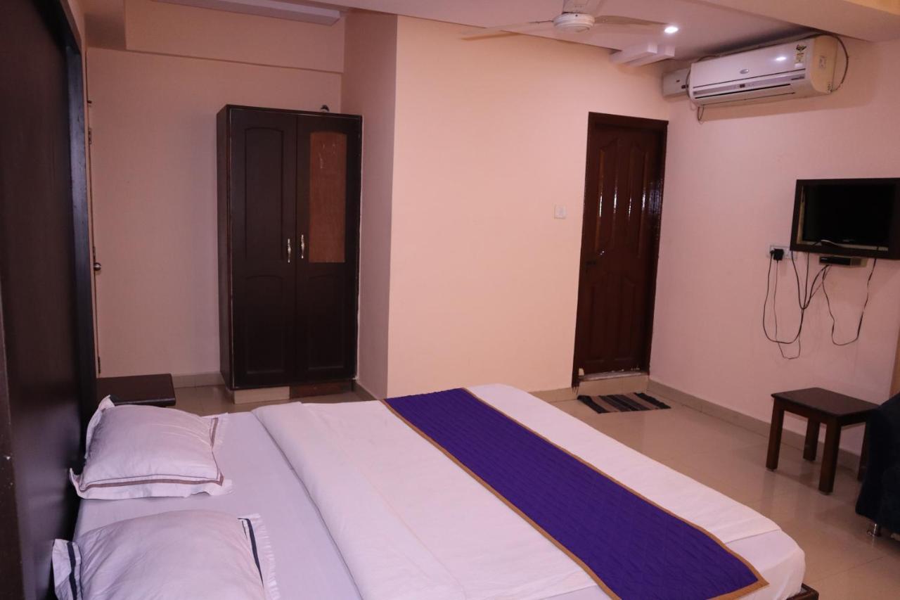 Smilestay Bns Lodge Bangalore Dış mekan fotoğraf