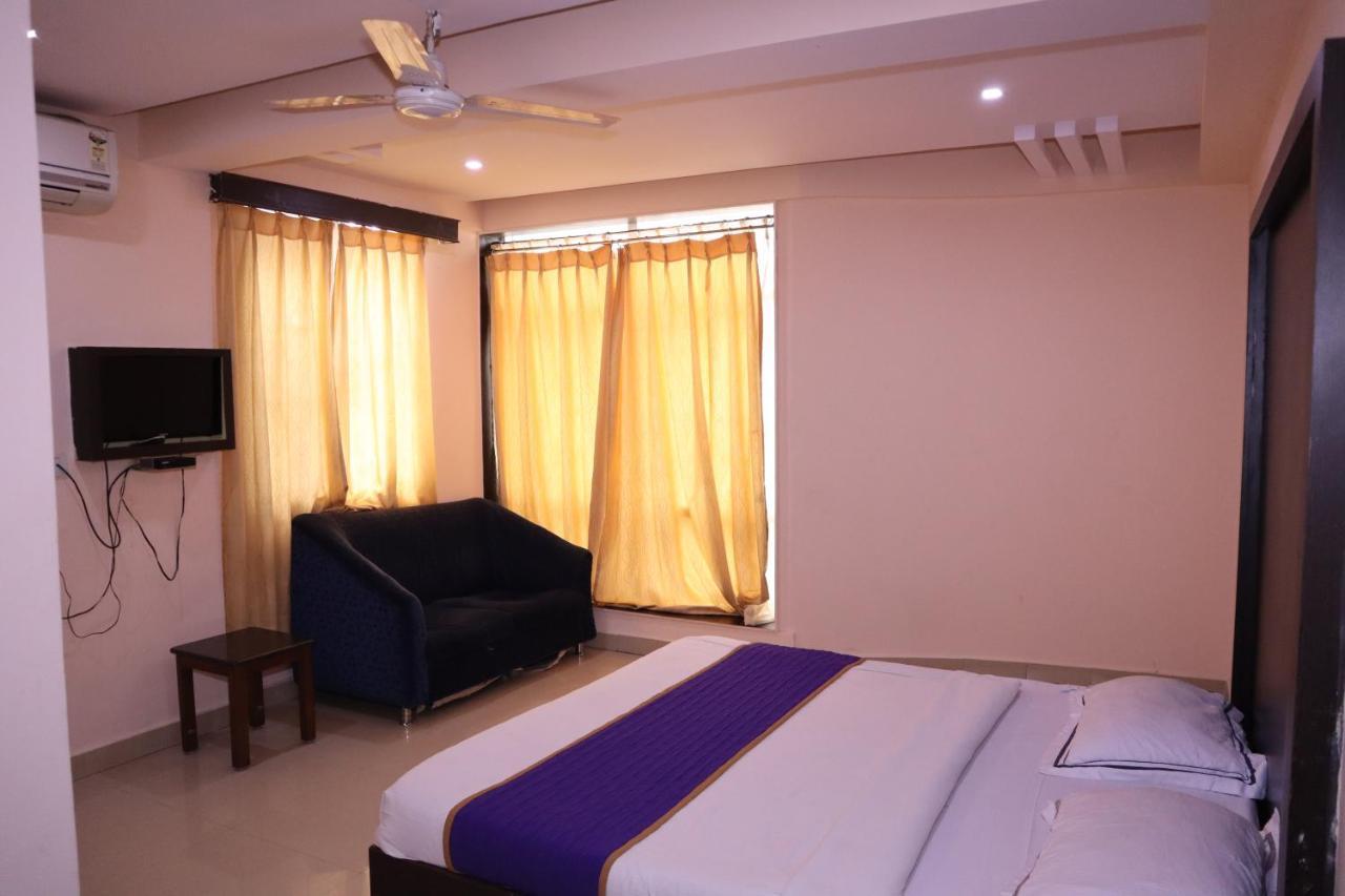 Smilestay Bns Lodge Bangalore Dış mekan fotoğraf